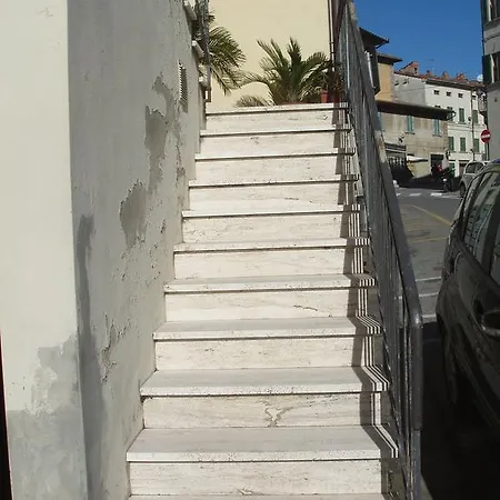 La Di Leonardo
